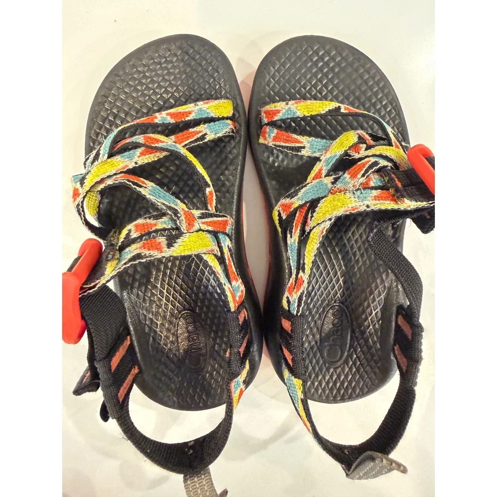 Chaco Kids Z1 Ecotread Sandals Black Red Geometric Straps Size 10 J180175